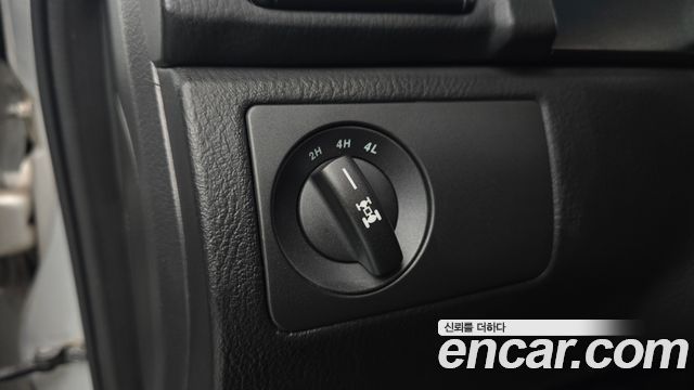 KG Mobility (SsangYong) Super Rexton 4WD RX6 High-Deluxe 2012 — фото 14