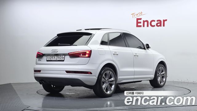 Audi Q3 2.0 TFSI Quattro 2016 — фото 2