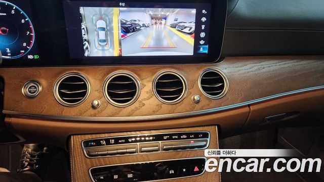 Mercedes-Benz E-Class (W213) E250 Exclusive 2023 — фото 20