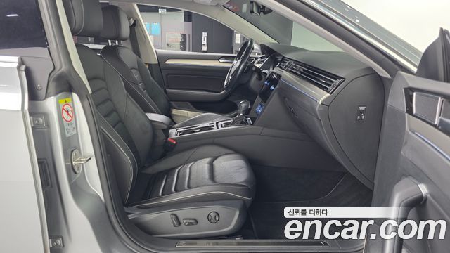 Volkswagen Arteon 2.0 TDI Premium 2019 — фото 32