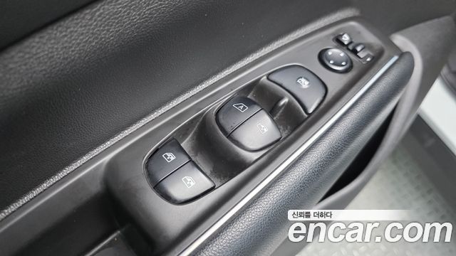 Renault Korea QM6 Diesel 2WD RE 2017 — фото 13