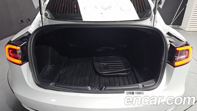 Tesla Model 3 Long Range AWD 2020 — фото 20