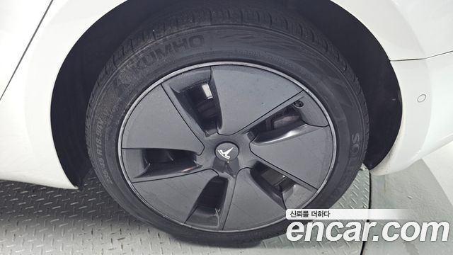 Tesla Model 3 Long Range AWD 2020 — фото 21