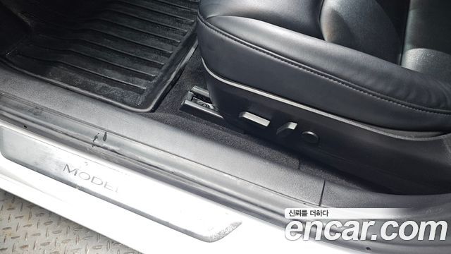 Tesla Model 3 Long Range AWD 2020 — фото 27