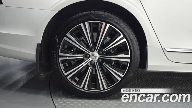 Volvo S90 B5 Ultra Bright 2025 — фото 5