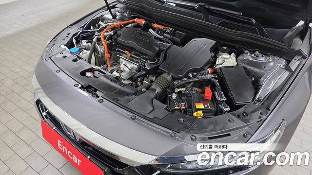 Honda Accord (X) 2.0 Hybrid Touring 2021 — фото 6