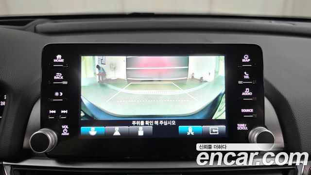 Honda Accord (X) 2.0 Hybrid Touring 2021 — фото 15