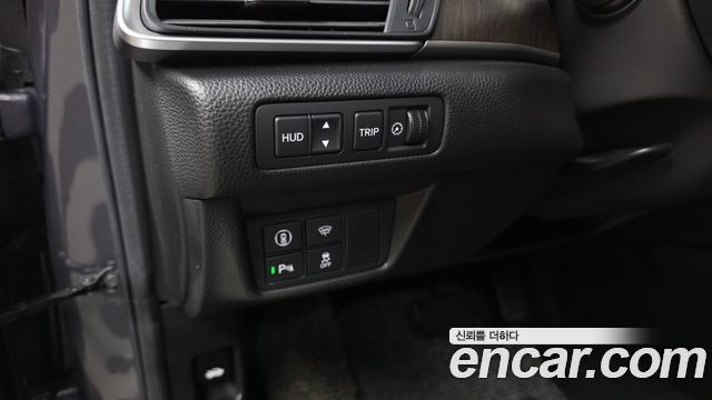 Honda Accord (X) 2.0 Hybrid Touring 2021 — фото 18