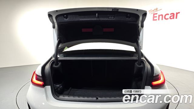 BMW 3 Series (G20) 320i M Sport 2026 — фото 22