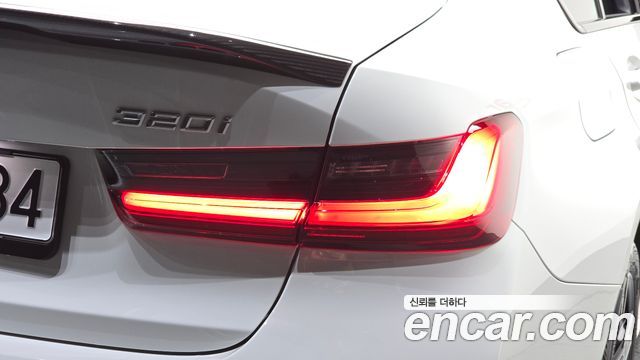 BMW 3 Series (G20) 320i M Sport 2026 — фото 29