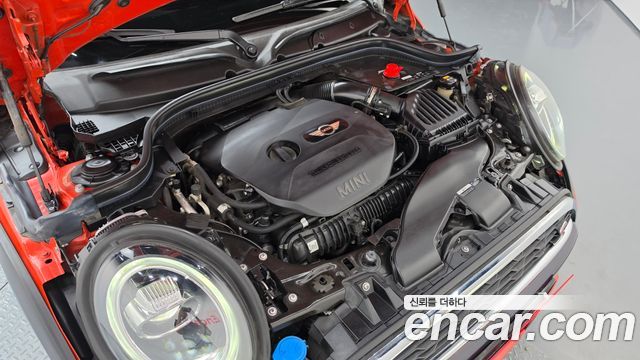 MINI Cooper S Standard Third Generation 2019 — фото 6