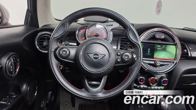 MINI Cooper S Standard Third Generation 2019 — фото 13