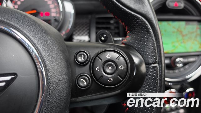 MINI Cooper S Standard Third Generation 2019 — фото 16