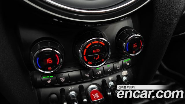 MINI Cooper S Standard Third Generation 2019 — фото 30