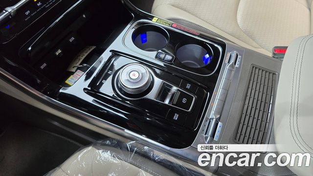 Kia Carnival (IV) Gasoline 7-Seater Hi-Limousine Signature 2023 — фото 9