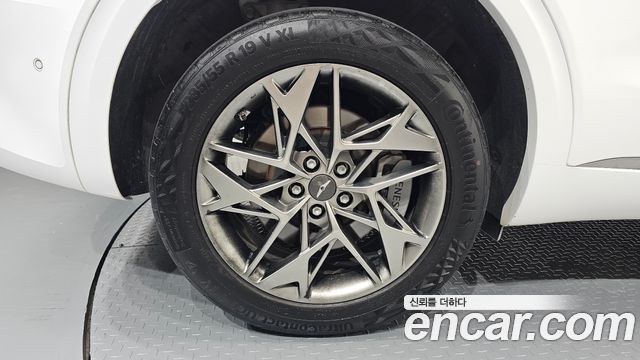 Genesis GV70 2.5T Gasoline AWD 2023 — фото 5