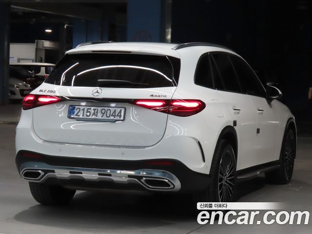 Mercedes-Benz GLC-Class (X254) GLC300 4MATIC AMG Line 2024 — фото 3
