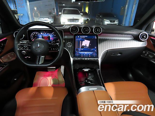 Mercedes-Benz GLC-Class (X254) GLC300 4MATIC AMG Line 2024 — фото 7
