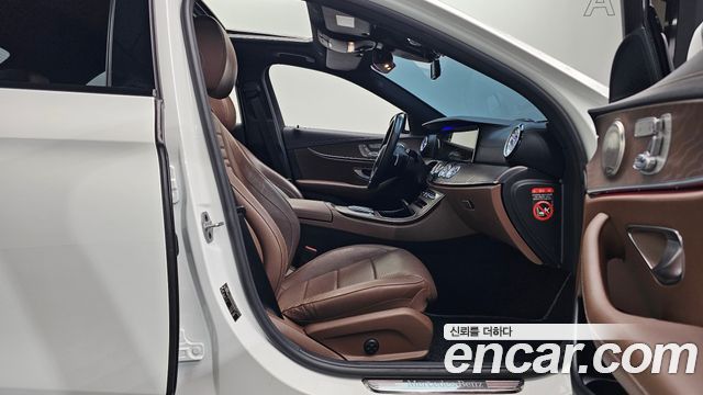 Mercedes-Benz E-Class (W213) E250 Exclusive 2021 — фото 26
