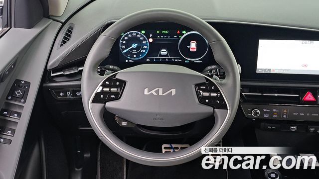 Kia Niro Signature 2024 — фото 11