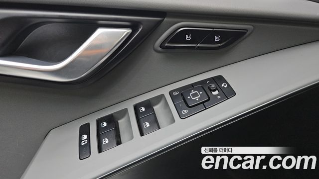 Kia Niro Signature 2024 — фото 28