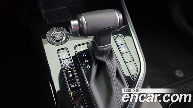 Kia Niro Prestige 2022 — фото 9