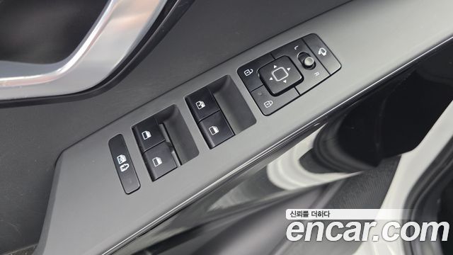 Kia Niro Prestige 2022 — фото 14