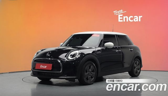 MINI Cooper 5Door Classic Third Generation