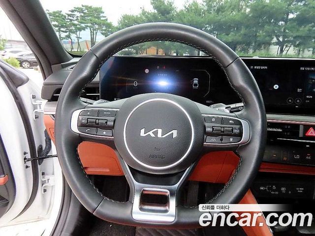 Kia K5 (III) 1.6 Turbo Noblesse 2026 — фото 16