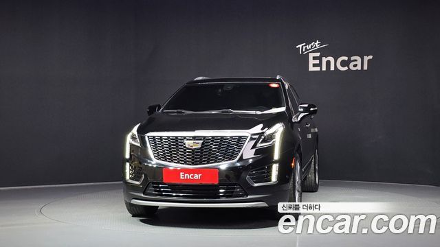 Cadillac XT5 3.6 Premium Luxury AWD 2020 — фото 3