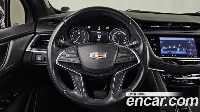 Cadillac XT5 3.6 Premium Luxury AWD 2020 — фото 13