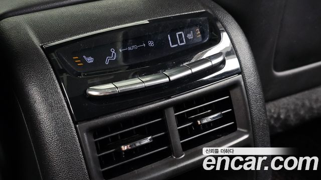Cadillac XT5 3.6 Premium Luxury AWD 2020 — фото 18