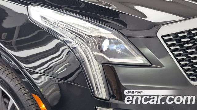 Cadillac XT5 3.6 Premium Luxury AWD 2020 — фото 22