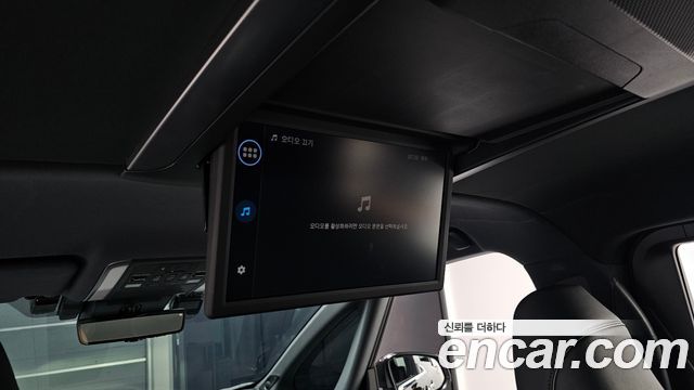 Toyota Alphard (IV) 2.5 HEV Executive AWD 2024 — фото 27