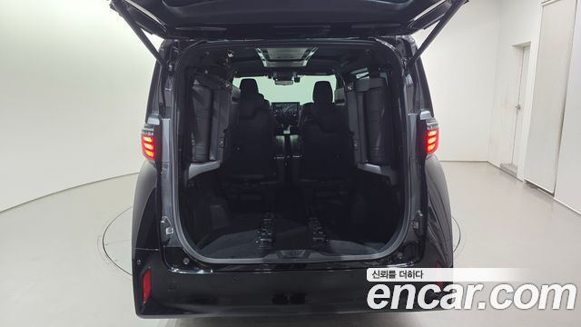 Toyota Alphard (IV) 2.5 HEV Executive AWD 2024 — фото 30