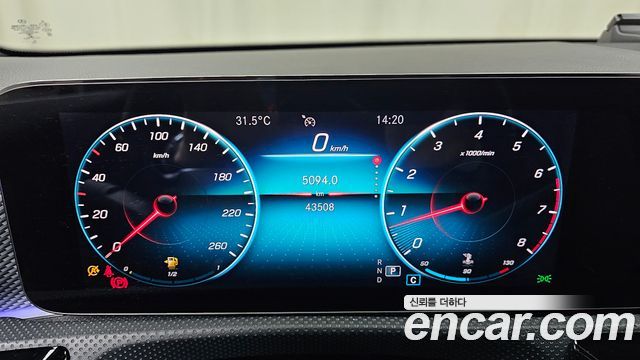 Mercedes-Benz A-Class (W177) A220 Hatchback 2021 — фото 8