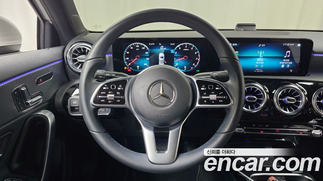Mercedes-Benz A-Class (W177) A220 Hatchback 2021 — фото 13