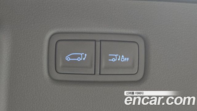 Hyundai Staria 4WD Lounge 9-Seater Inspiration 2023 — фото 18