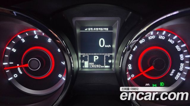 KG Mobility (SsangYong) Tivoli LX 2WD 2017 — фото 15