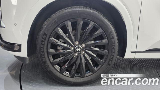 Hyundai Palisade Diesel 2.2 4WD Calligraphy Black Edition 2024 — фото 5