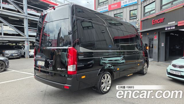Hyundai Solati 15-seater Luxury 2024 — фото 2