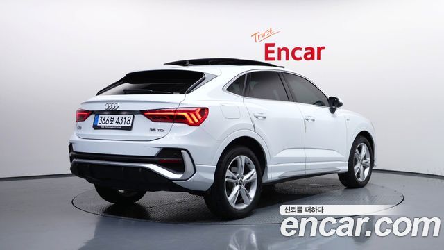 Audi Q3 (F3) 35 TDI Premium Sportback 2022 — фото 2
