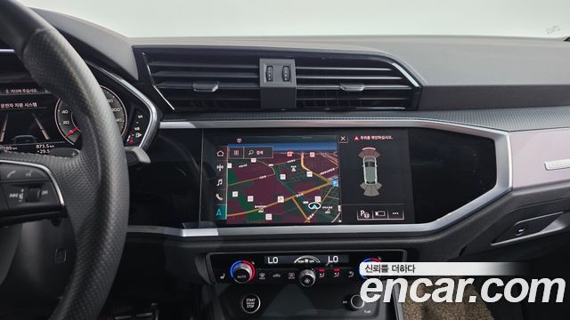 Audi Q3 (F3) 35 TDI Premium Sportback 2022 — фото 12
