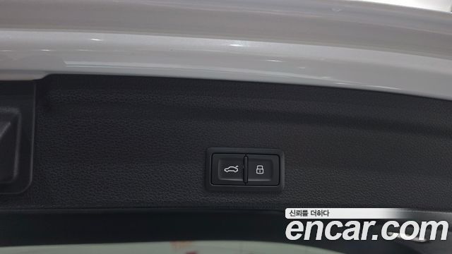 Audi Q3 (F3) 35 TDI Premium Sportback 2022 — фото 18