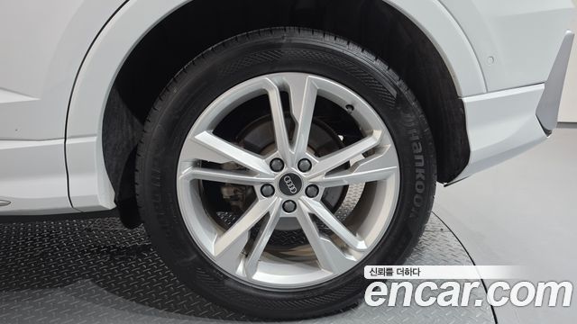 Audi Q3 (F3) 35 TDI Premium Sportback 2022 — фото 21