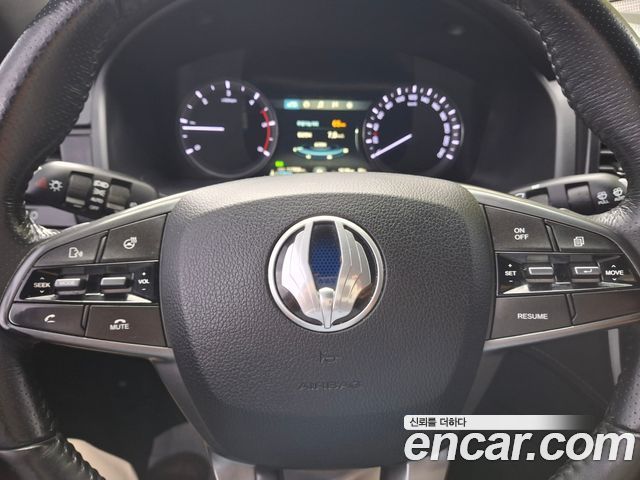 KG Mobility (SsangYong) Rexton Sports Khan Diesel 2.2 4WD Dynamic Edition (5-Link) 2021 — фото 10