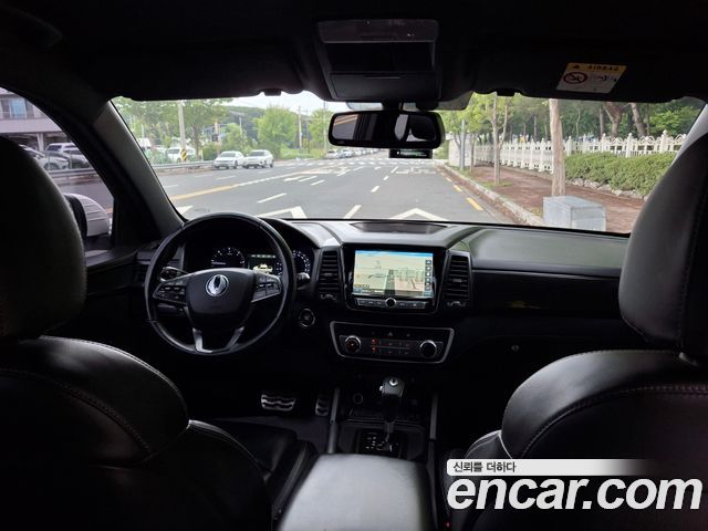KG Mobility (SsangYong) Rexton Sports Khan Diesel 2.2 4WD Dynamic Edition (5-Link) 2021 — фото 15
