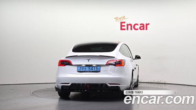 Tesla Model 3 Long Range AWD 2021 — фото 4
