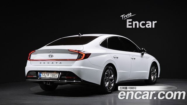 Hyundai Sonata (DN8) 2.0 Premium Plus 2022 — фото 2