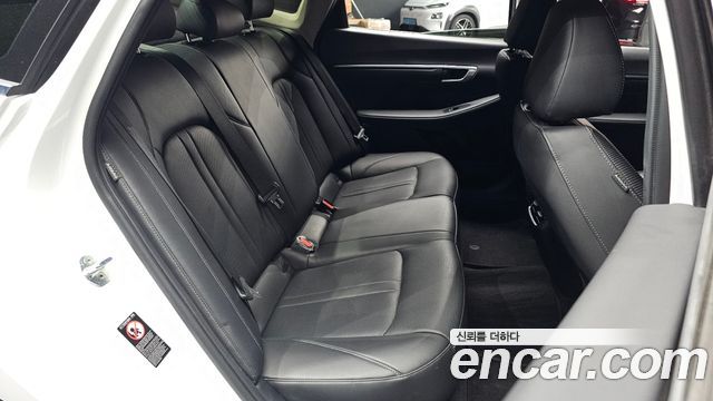 Hyundai Sonata (DN8) 2.0 Premium Plus 2022 — фото 11